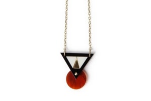 Image of Molecular triangle necklace – Tortoiseshell 
