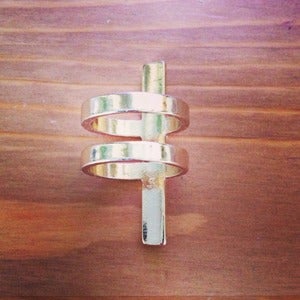 Image of double cross ring