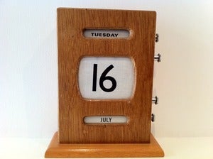 Image of VINTAGE ART DECO WOODEN PERPETUAL CALENDAR