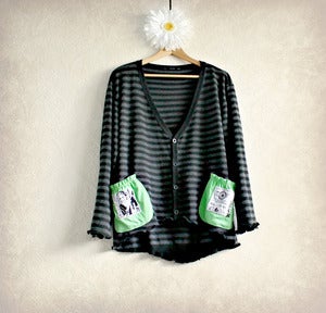 Image of Retro Plus Size Clothing Black Cardigan 1X Women's Gray Sweater Green Pockets Eco Friendly