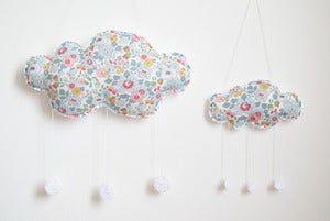 Image of *NOUVEAU* Mobile Cloud junior en Liberty of London (seul ou duo dans pochon offert)