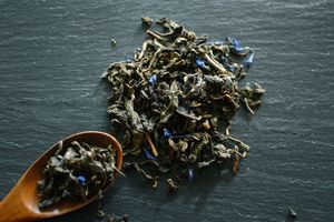 Image of rowan - jade oolong with pomergranate and currants