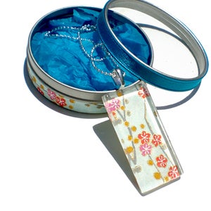 Image of Sweet Blue - Japanese Chiyogami Glass Pendant Set