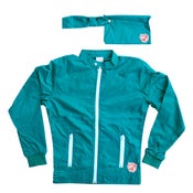 Image of WOMAN / YAKI UDON GREEN