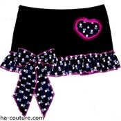 Image of Girlie Skull Skirt Size M