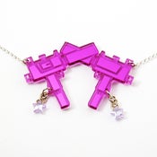 2guns necklace