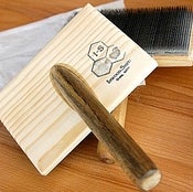 Image of Inwood Smith [ Hand carders ] Medium 90ppi cloth