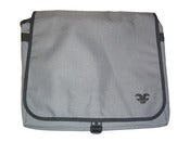 Image of The Bixby Messenger Bag - Grey