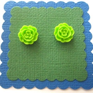 Image of Tiny Flower Earrings - Light Green