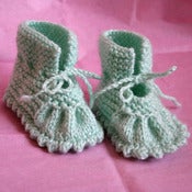 Image of Sweet wool acrylic booties