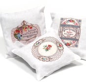 Image of III Lavender Cushions in a Gift Box: Perfumes