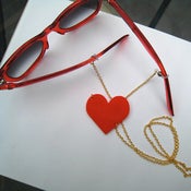 Image of heart chain