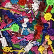 Image of VARIOUS SUPER CUTE PLASTIC HAIR CLIPS x 5
