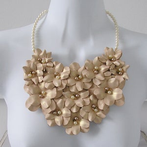 Image of natural rose necklace