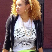 Image of The Natural Classic Girl T'