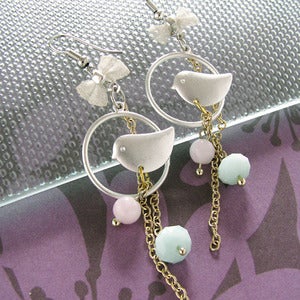 Image of mint doves earrings