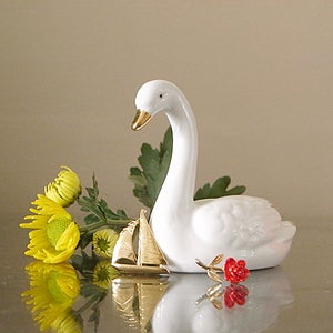 Image of Rose & Sail