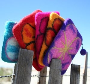 Image of Flower Power Notions Purse