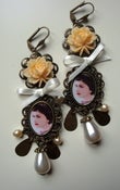 Image of Boucles d'oreilles Glamour au féminin Coco Chanel