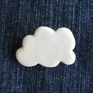 Image of cloud brooch (design 1)
