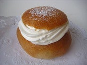Image of Semlor (half-dozen)