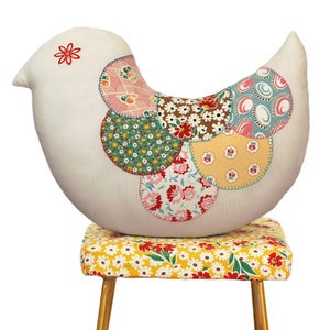 Image of Hello Birdie Pillow Pattern