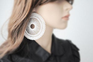 Image of spiro XL circle earrings