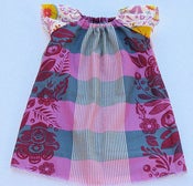 Image of The Raglan Shift Dress in Plum Picnic