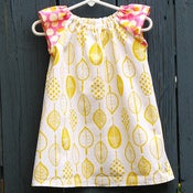 Image of Raglan Shift Dress in sunny days