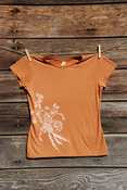 Image of Ladies Carrot Shirt