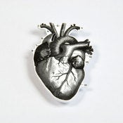 Image of BROOCH - the heart: be still my...
