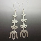 Image of Trinity Vine Earrings