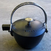 Image of cast iron la theiere