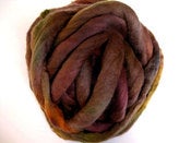Image of earthen: 100% merino wool combed top 8oz, 225 grams.