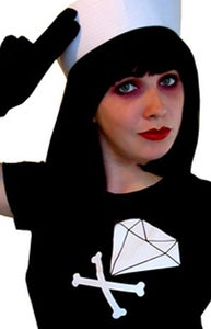 Image of Diamond & Crossbones Side (Black)