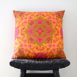 Image of SHANGRI LA Silk Cushion Cover, Throw Pillow, 45 x 45 cm, 18 inch