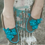 Image of Concrete & Aqua Tiger Lily Moccasin
