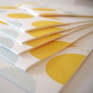 Image of side seam . dot . lemon