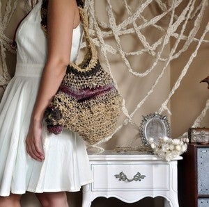 Image of quarry handspun purse.