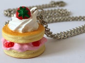 Image of dessert necklace (pancake)