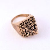 Image of Large Pyramid Ring
