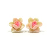 Image of Prettiest rose studs