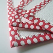 Image of wrap around . pikku dot . poppi