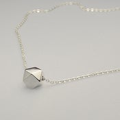 Image of Cuboctaedro cadena / Pendant with chain 