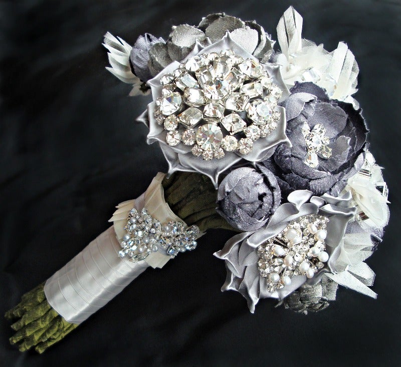 Image of New York Bouquet - Silver and Ivory Vintage Accent Bouquet