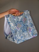 Image of Pot Carrier in Japanese Cotton (Floral)