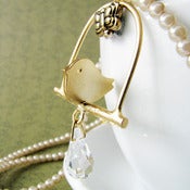 Image of pearly bird necklace