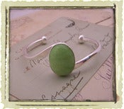 Jewelry: "Apple Green"