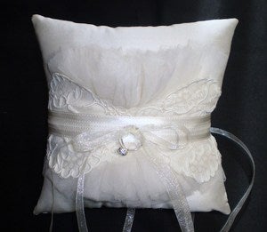 Image of Allure Ring Bearer Pillow
