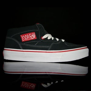 Image of HALF CAB (NAVY/RED)